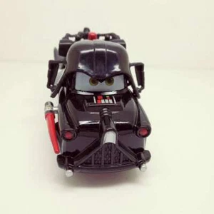 Mater as Darth Vader Parques Disney Pixar Coches Star Wars Fin de Semana 2013 Juguetes de Regalo - Imagen 1 de 5