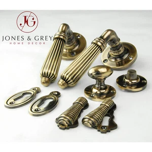 ANTIQUE SOLID BRASS VINTAGE REGENCY STYLE REEDED LEVER DOOR HANDLES ON ROSE AGED - Picture 1 of 9