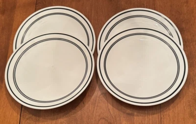 Juego de 4 platos de cena de café CORELLE Vitrelle 10,25" blanco 3 bandas de rayas negras en muy buena condición Foto 1 de 3