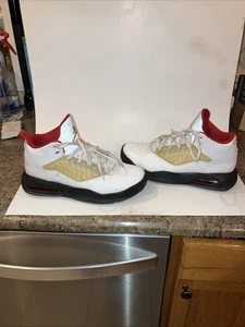 Scarpe Nike Uomo Air Jordan Maxin 200 CD6107-101 Bianco Rosso Fuoco Taglia 9,5 - Foto 1 di 6