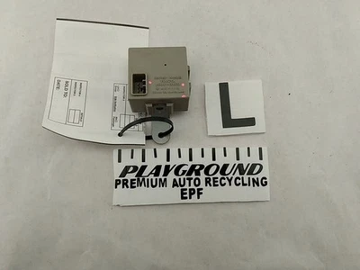 Módulo de advertencia de cinturón de seguridad Toyota Land Cruiser FJ80 compatible con 1990-1997 Foto 1 de 4