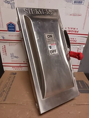 全新西门子 HF223S 100 安培重型安全开关 2P 240 VAC NEMA 4/4X (FLAW) — 第 1/4 张图片