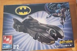 VINTAGE AMT ERTL BATMAN BATMOBILE 38039 MODEL KIT 1/25 NOS - Bild 1 von 8