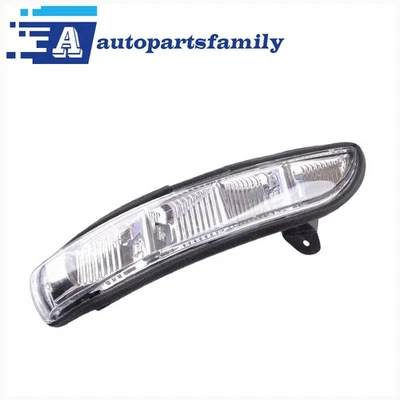 Left Door Mirror Turn Signal Light For Mercedes-Benz W211 W221 W219 2007-2010 - Image 1 of 4