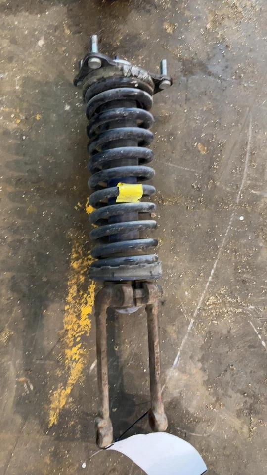 Montaje puntal izquierdo Dodge Nitro 07 08 09 10 11 Foto 1 de 1