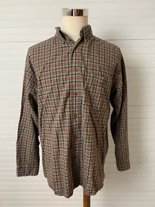 Camisa de hombre Woolrich verde y roja a cuadros con botones grande - Imagen 1 de 6