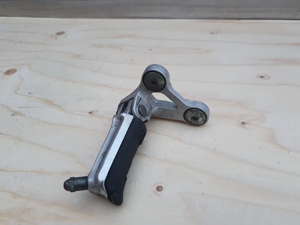 Suspensión delantera izquierda y pie Honda CBR 1000 F SC24 1993-1999 Foto 1 de 4