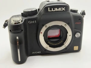 Cámara digital Panasonic LUMIX DMC-GH1 12,1 MP - negra (solo cuerpo) - Imagen 1 de 15