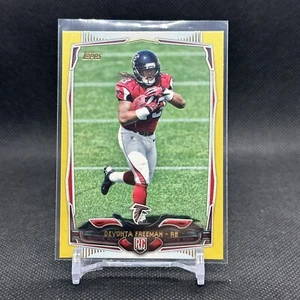 🏈 2014 Topps Football Rookie Base Card Gold #379 Devonta FREEMAN #'d/2014 🏈 - Picture 1 of 2