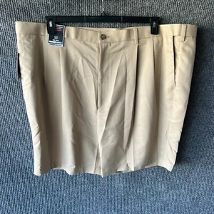 Roundtree & Yorke Shorts Mens 50 Chino Khaki Tan Big Man Pleated Travel Smart - Picture 1 of 9