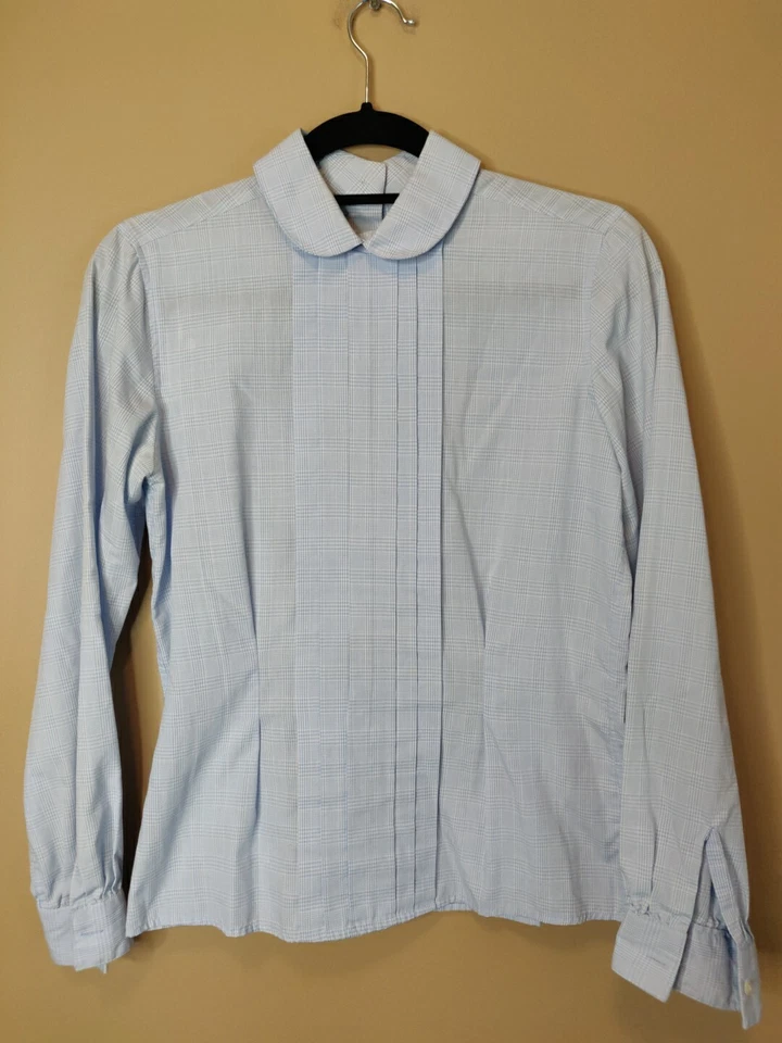 Casual Corner Mujer 7 Blusa Azul y Blanco Cuadros Manga Larga Botones en la Espalda Foto 1 de 4