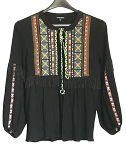 Dor Dor Couture SZ M BOHO Black Top unique patterns, beads/rhinestones/fringe - Picture 1 of 7