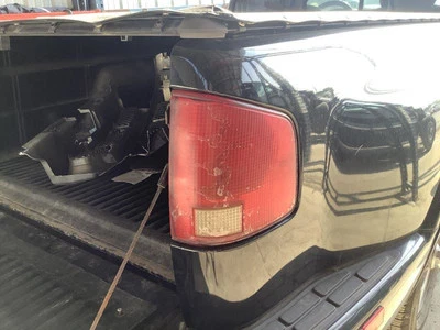 Luz trasera de pasajero compatible con 94-03 S10/S15/SONOMA 2172206 Foto 1 de 4