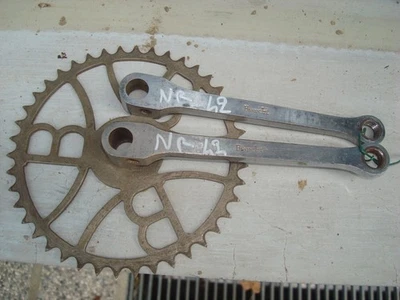 Guarnitura Bianchi biciclette epoca 1947, corona 42 denti (NR 42) - Immagine 1 di 4