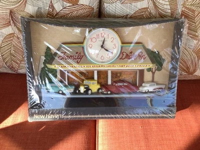 VTG. Burwood Products"Family Drive In Diner" Wall Clock New Haven Quartz In Box - Image 1 of 4