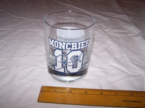 ARBY'S Indianapolis COLTS Football MONCRIEF #10 Glass Tumbler - NFLPA Cover