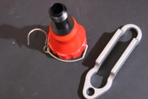 Leica GST101 trípode madera repuesto tornillo de bloqueo central y abrazadera - Imagen 1 de 5