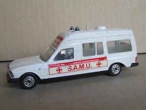 B974 Vintage Norev REF 874 Mercedes Break 300 F123 Ambulance SAMU 1:43 Série P - Picture 1 of 11