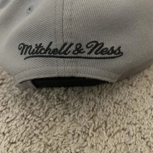 mitchell and ness snapback hat Bulls Grey - Picture 1 of 4