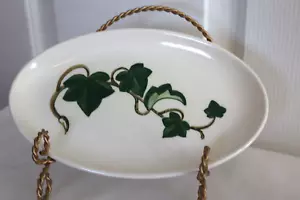 Plato ovalado de colección Gravy Under Plate 9 3/8" Metlox Poppytrail california ivy - Imagen 1 de 5