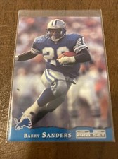 BARRY SANDERS 1993 PRO SET FOOTBALL CARD #142 LIONS HOF