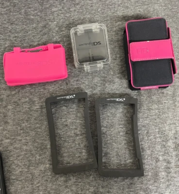 Nintendo 3DS XL Pink Silicone Protector Nintendo DS Game Cartridge Holder + MORE - Image 1 of 4