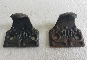 PAIR OF VICTORIAN STYLE CAST IRON SASH LIFTS WINDOW LIFTS PULLS (#C.L. H) - Picture 1 of 6