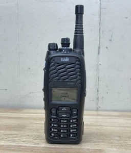 Radio portátil Tait TP9400 UHF P25 fase II 450-520 MHz A - Imagen 1 de 7