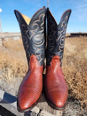 Nocona Men’s Two-Tone Black & Reddish Brown Exotic Lizard Skin - Image 1 of 4
