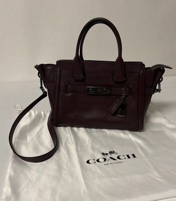 Coach Swagger 27 через плечо 55496 Oxblood бордовый гладкая кожа темно-металл - Изображение 1 из 4