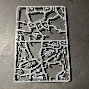 Warhammer Age Of Sigmar: Stormcast Eternals Bit On Sprue B1720 - Foto 1 di 1