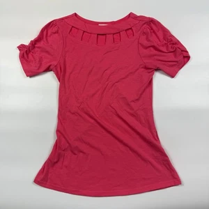 Elegantees Shirt Top Women XS Pink Stretch Lightweight Cutout Crew Neck Pullover - Picture 1 of 5
