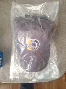 Golden State Warriors Adidas 2017 Campeones de la NBA Oficial Vestuario Gorra Sombrero - Imagen 1 de 5