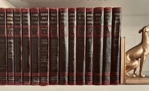 RICHARDS TOPICAL ENCYCLOPEDIA HARDCOVER 1945/46 - Picture 1 of 9
