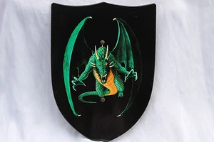 Schild Holzschild Ritterschild Drache Mittelalter Ritterspiele Ritter 37,5x28cm  - Bild 1 von 4
