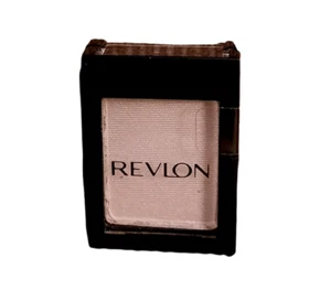 New Revlon ColorStay Eye Shadow, Oyster 020, 0.05 Ounce - Picture 1 of 2