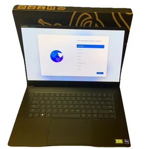 Razer Blade 15 Gaming 15,6'' 1TB SSD Intel Core i9-12900H 1,8GHz 16GB RAM - Bild 1 von 11