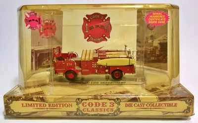 Code 3 Firecoach Honolulu FD 1:64 Open Cab Rescue Fire Engine/Truck E14 NIB - Image 1 of 4