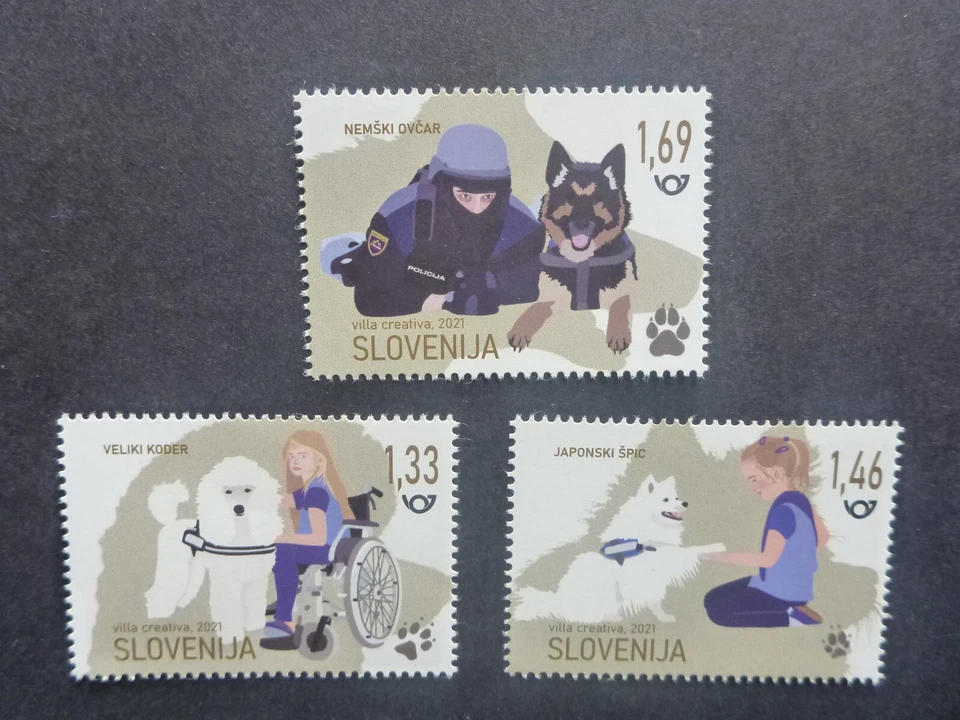 ESLOVENIA 2021 Fauna - Juego de 3 sellos para perros de trabajo como nuevos Foto 1 de 1