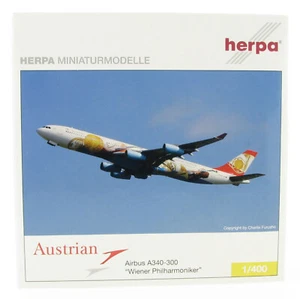 Herpa Airbus A340-300 Austrian Airlines Wiener Philharmoniker 1:400 Flugzeug - Bild 1 von 3