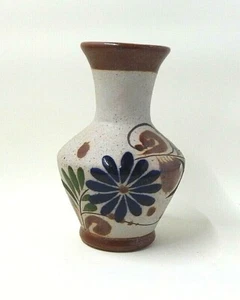 Jarrón miniatura de cerámica de arte popular mexicano hecho a mano marcado - Imagen 1 de 6