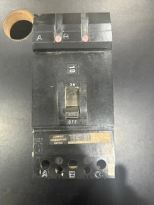 Square D KA36200 Thermal-Magnetic Circuit Breaker | 200 Amp / 600 Volt / 3 Pole - Picture 1 of 9