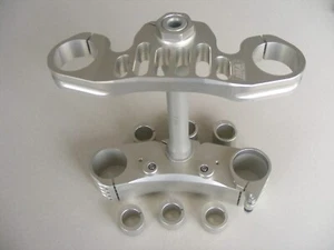 Abrazaderas triples desplazadas ajustables IMA Billet Honda CBR1000RR CBR 1000RR 2020+ NUEVAS - Imagen 1 de 12