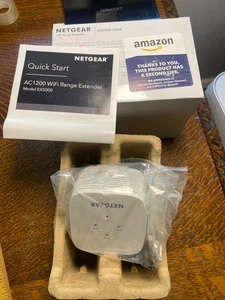 NETGEAR AC1200 WiFi Range Extender EX5000 Coverage Up To 1500sq ft & 25 Devices - Zdjęcie 1 z 3