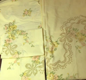 JC PENNEY NO IRON PERCALE TWIN BED SHEET Set BRIGHT YELLOW Floral READ DESC - Picture 1 of 14