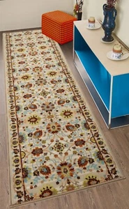 Rutschfester Läuferteppich mit Blumenmuster Mahal cremefarbenem Design - Bild 1 von 4