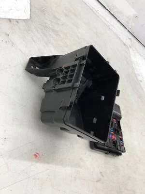 Nissan Murano 2015-2023 3,5 L AWD caja de conexiones relé de fusibles *pestaña rota* 284B73TS2B Foto 1 de 4