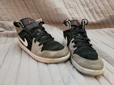 Nike Air Jordan One Elephant Toe Gris Negro DM6215-016 Niños Talla 3Y Foto 1 de 4