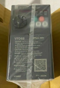 VFD68BDC JOHNSON CONTROLS AC DRIVE VFD 200-240VAC 3P IN 1/2HP - Picture 1 of 3