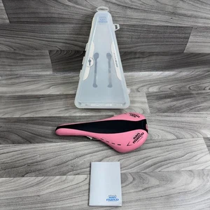 SELLE SAN MARCO CAYMANO BILANCIATA CARBON BASE SADDLE - PINK SEAT BICYCLE BIKE - Picture 1 of 12